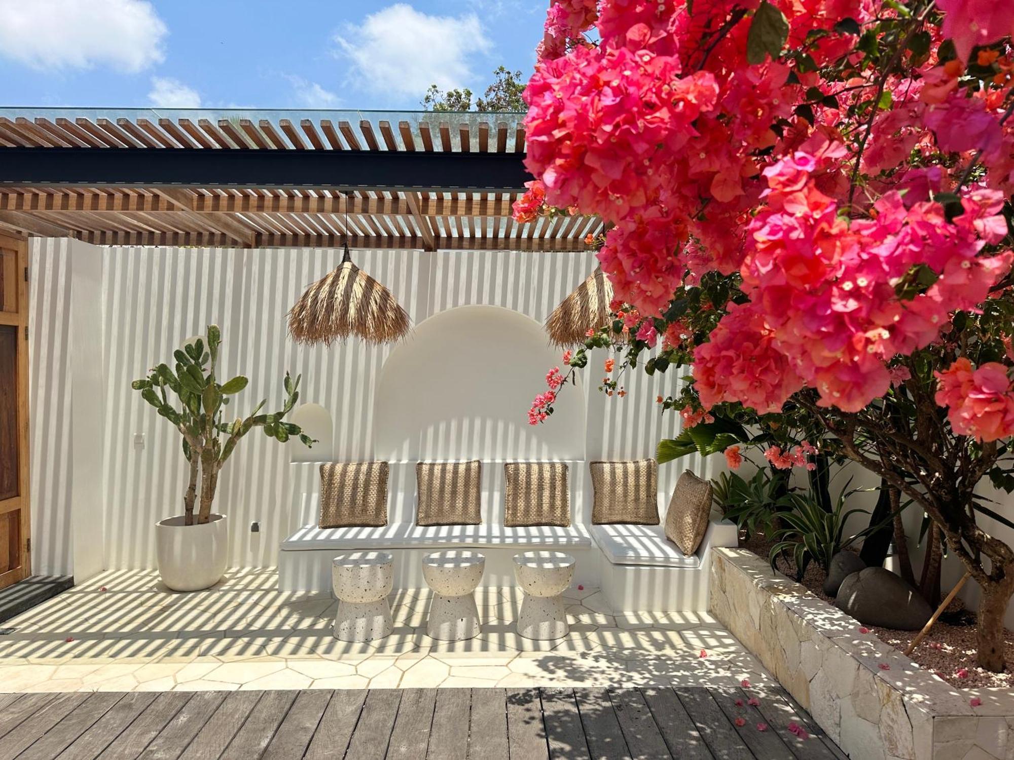 The Young Villas - Uluwatu Экстерьер фото